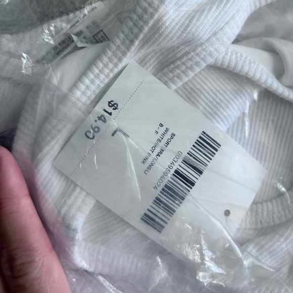 NWT Forever 21 Low Impact - NYC Graphic Sports Bra - Picture 5 of 10